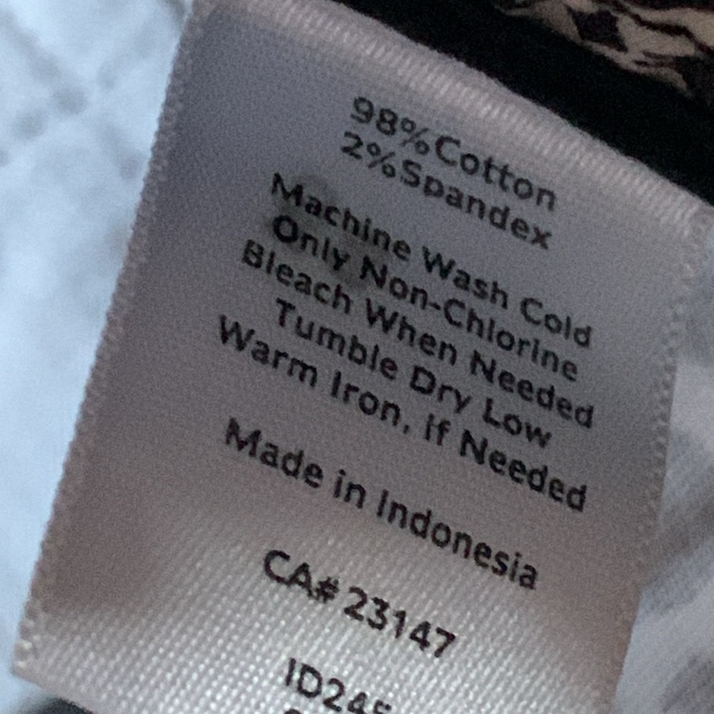 Talbots 10p Cool Pattern Capri Pants. - image 4